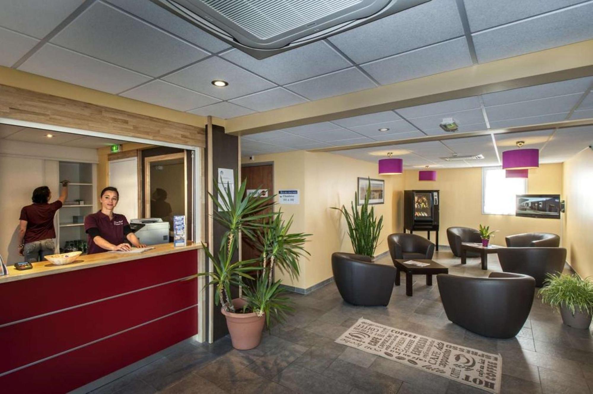 Brit Hotel Confort Villeneuve Sur Lot Bias  Dış mekan fotoğraf