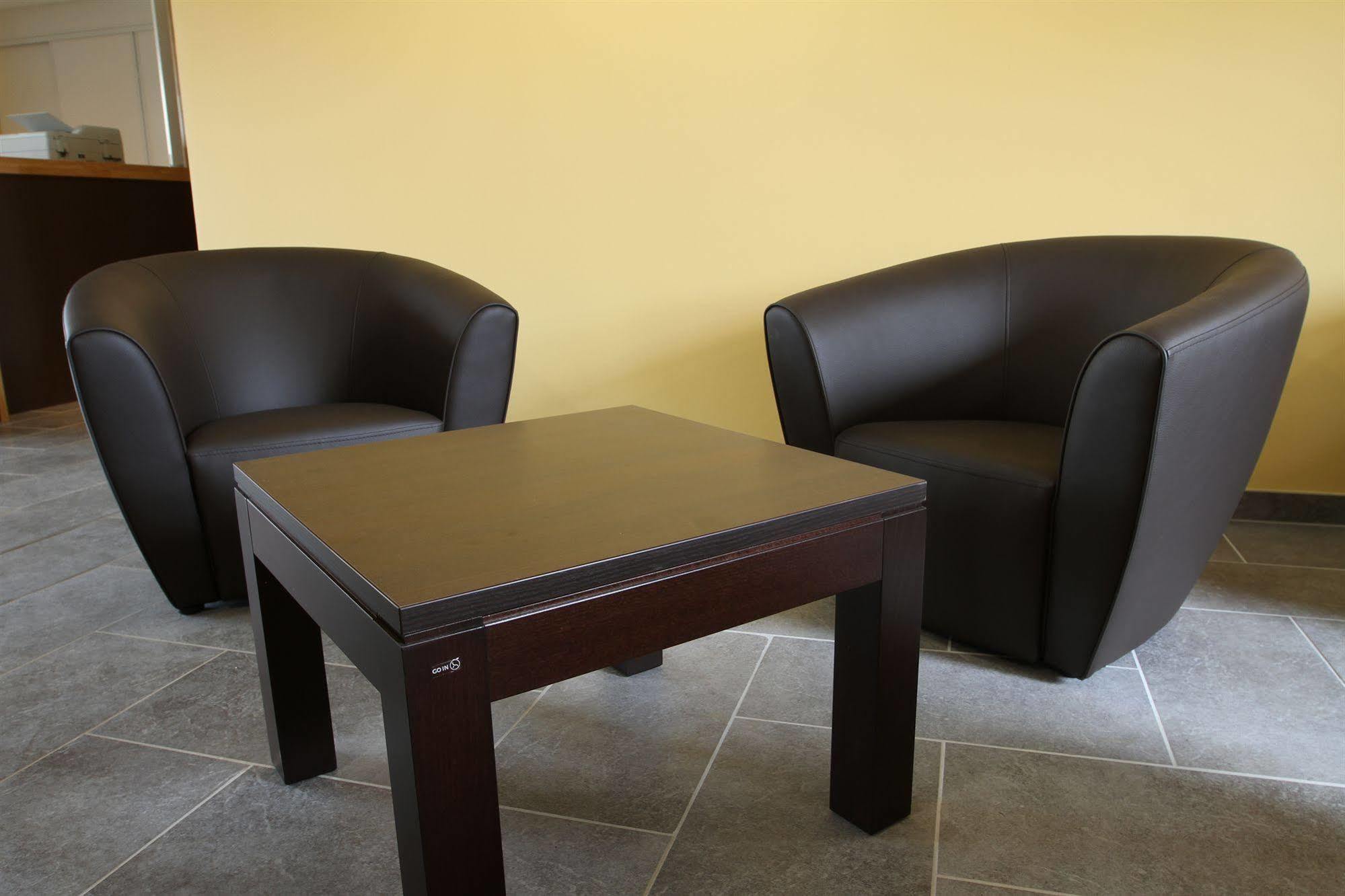 Brit Hotel Confort Villeneuve Sur Lot Bias  Dış mekan fotoğraf